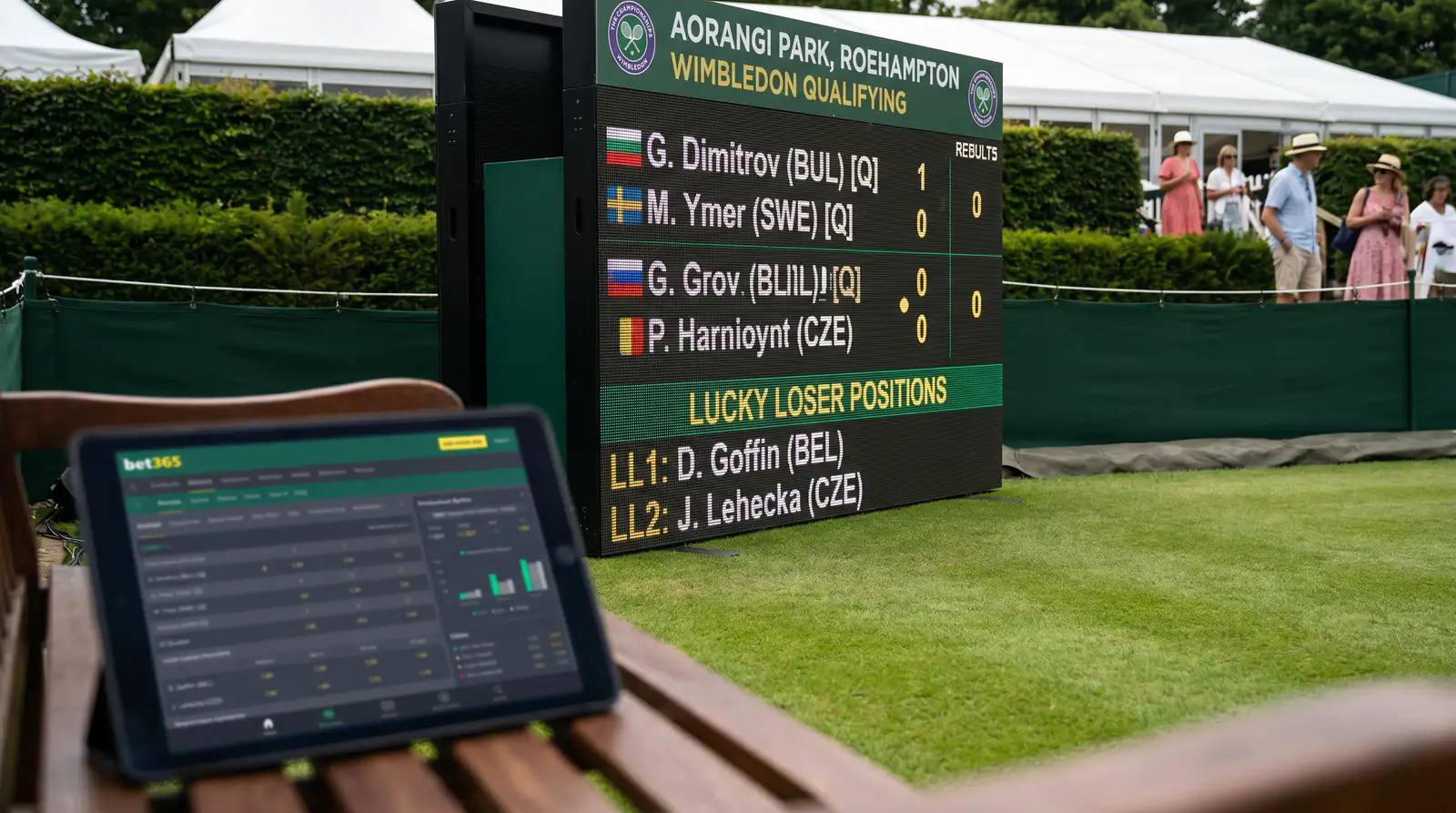 Wimbledon qualifying scoreboard showing qualifying scores and lucky loser positions